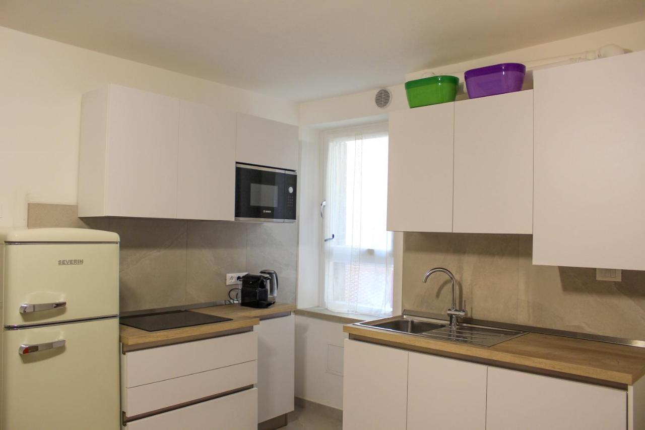 Casa Pina Apartment Bardolino Bagian luar foto